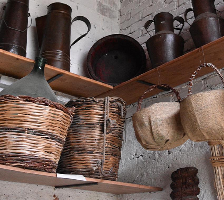 Museo Etno-antropologico Domenico Gerbasi a Castanea - sezione vinicola