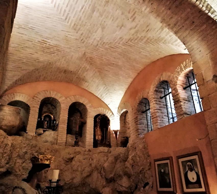 Il chiostro medievale