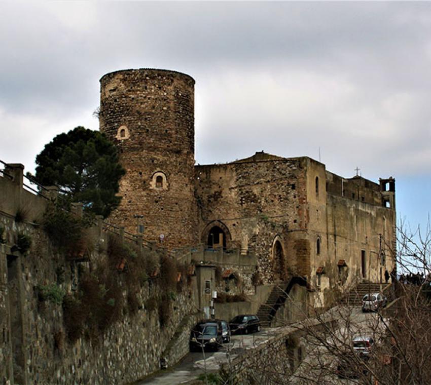 Il castello “Mankarruna” di S. Lucia del Mela