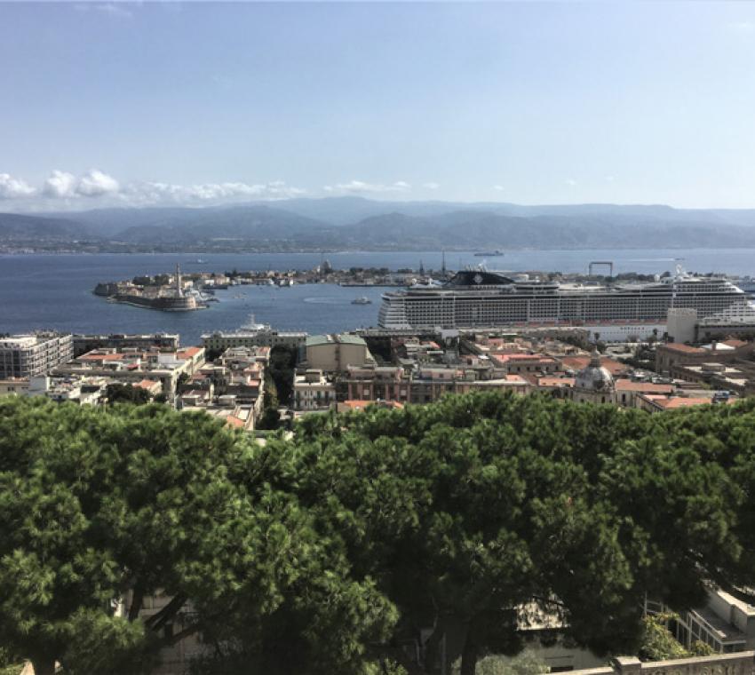 Passeggiata per il Centro Storico di Messina, a piedi e in carrozza