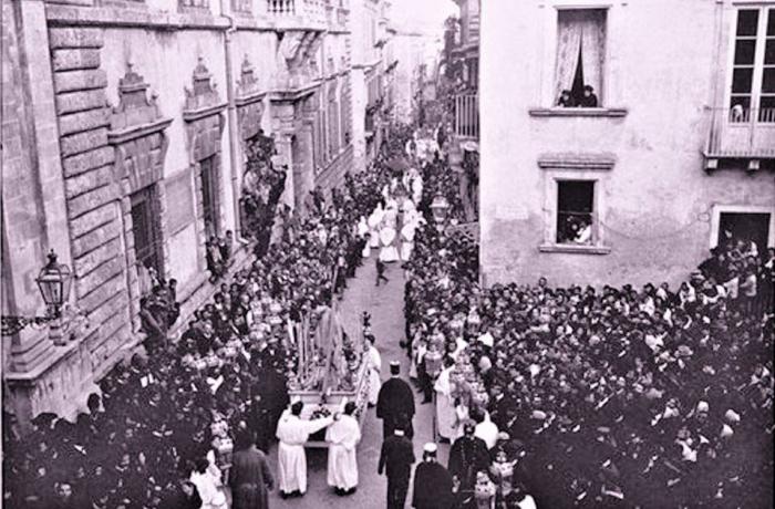 Le “Barette” del Venerdì Santo a Messina