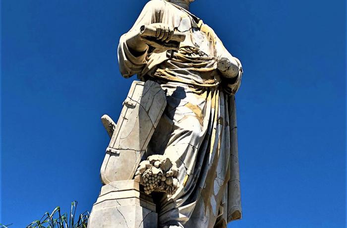 La statua della “Tyche” di Messina