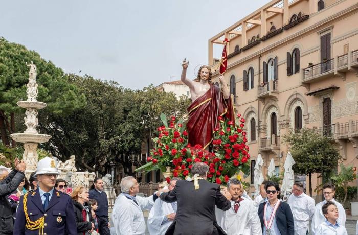 La Festa degli “Spampanati” la Domenica di Pasqua a Messina