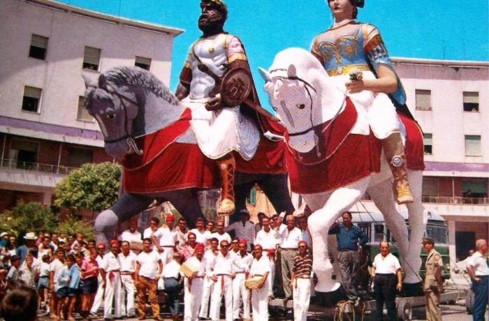 La Passeggiata dei Giganti a Messina  