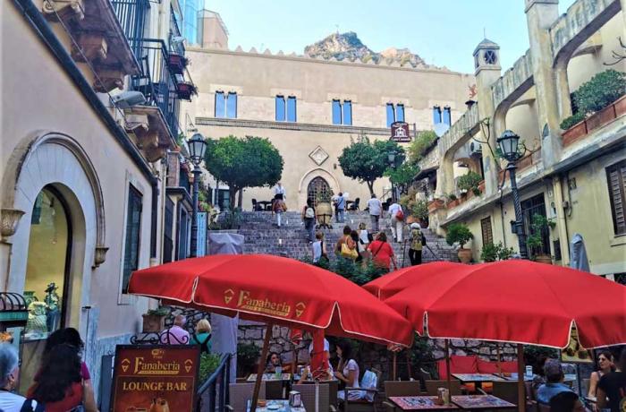 Taormina, la Perla dello Jonio