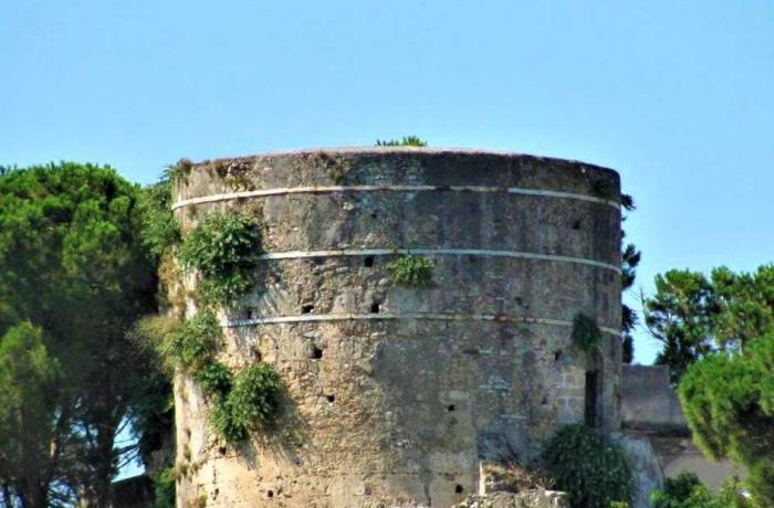 Andar per Castelli nei Peloritani 