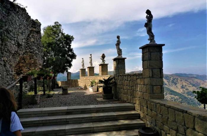 Andar per Castelli nei Peloritani 