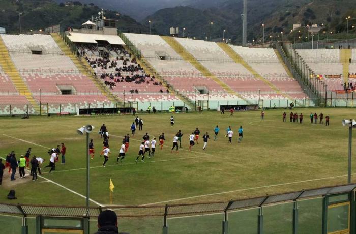 Stadio San Filippo-Scoglio a Messina