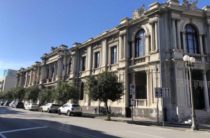 Passeggiata per il Centro Storico di Messina, a piedi e in carrozza