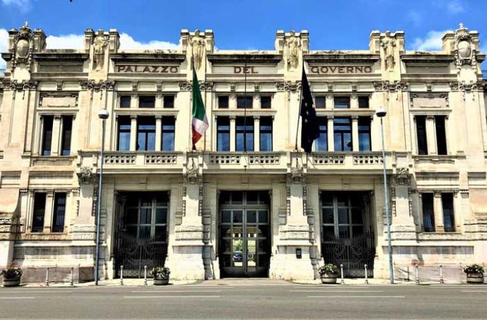 Passeggiata per il Centro Storico di Messina, a piedi e in carrozza