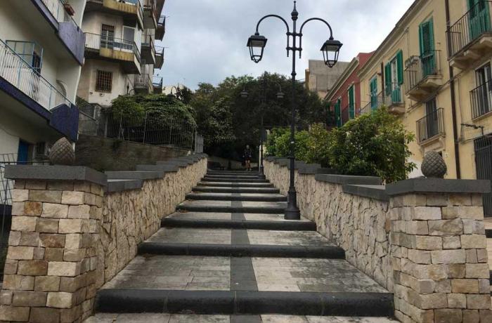 Passeggiata per il Centro Storico di Messina, a piedi e in carrozza