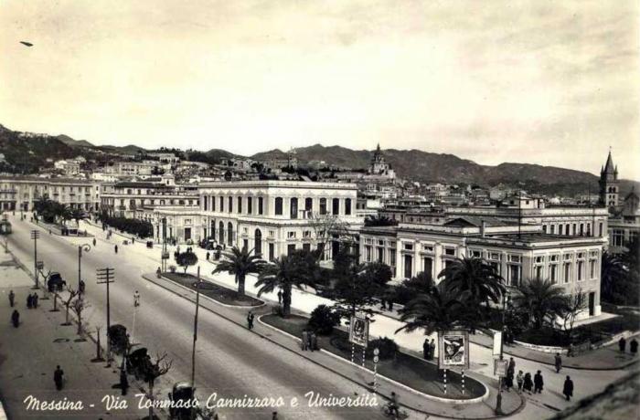 Passeggiata per il Centro Storico di Messina, a piedi e in carrozza