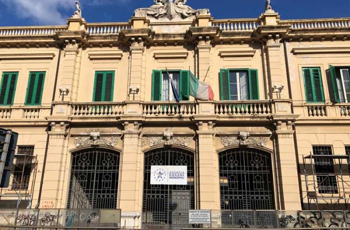 Passeggiata per il Centro Storico di Messina, a piedi e in carrozza