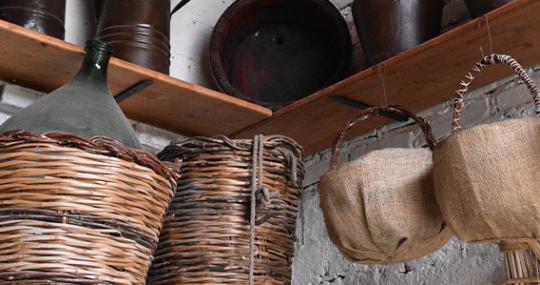 Museo Etno-antropologico Domenico Gerbasi a Castanea - sezione vinicola