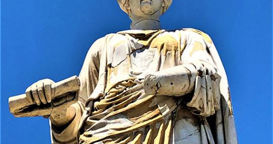La statua della “Tyche” di Messina