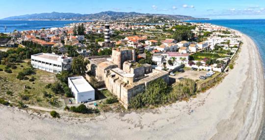 Veduta aerea  della torre degli inglesi