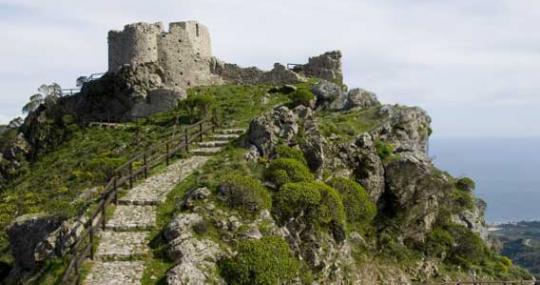 Andar per Castelli nei Peloritani 